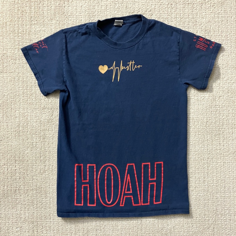 Gildan Hustler‎ Graphic Tee Heartbeat HOAH S
